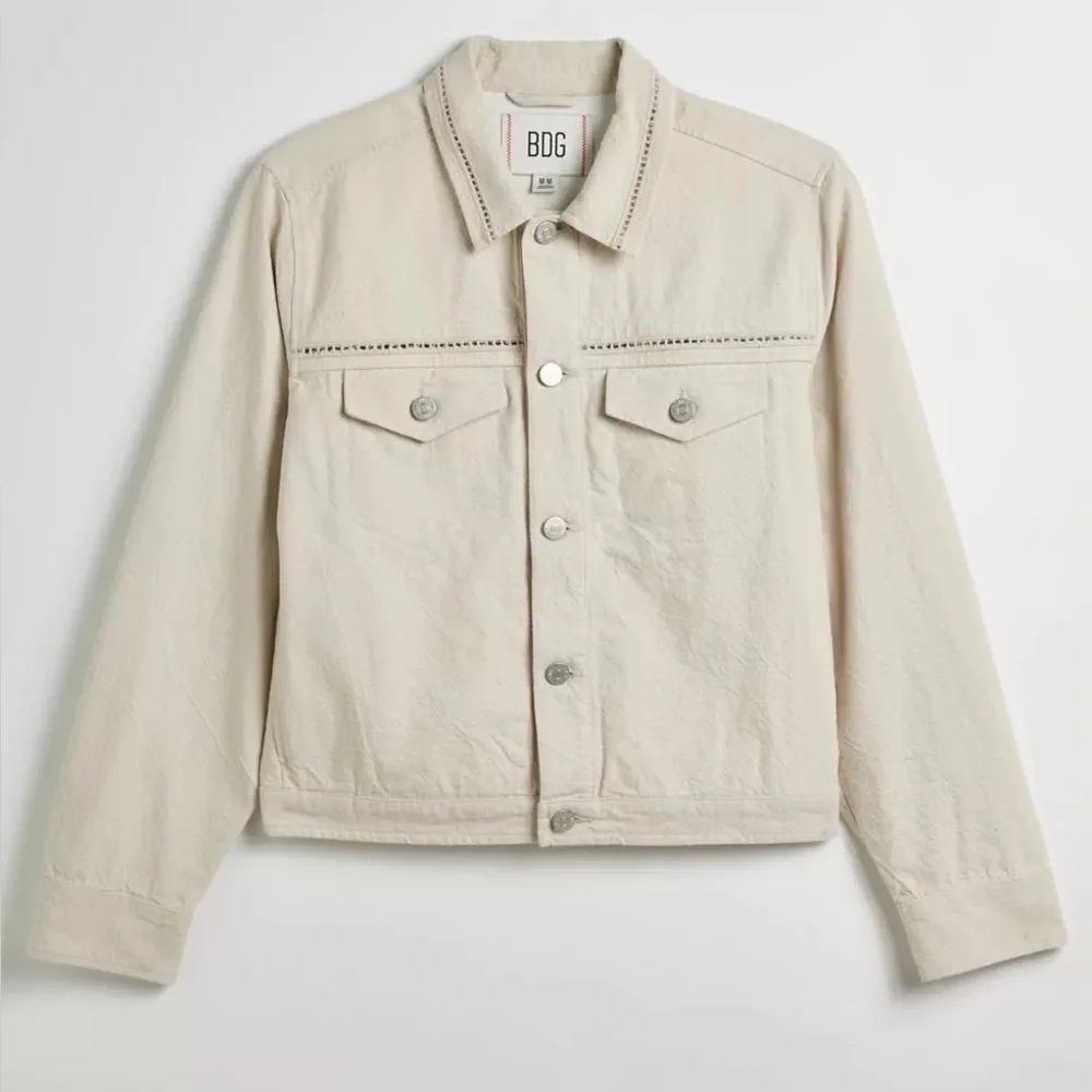 BDG Cropped Canvas Trucker Jacket - Picture 4 of 12